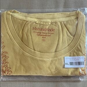 Mahina Made Pua Melia Shirt XL
